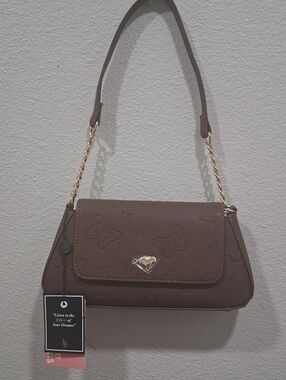 Elegant Brown Shoulder Bag with Gold Heart Accent